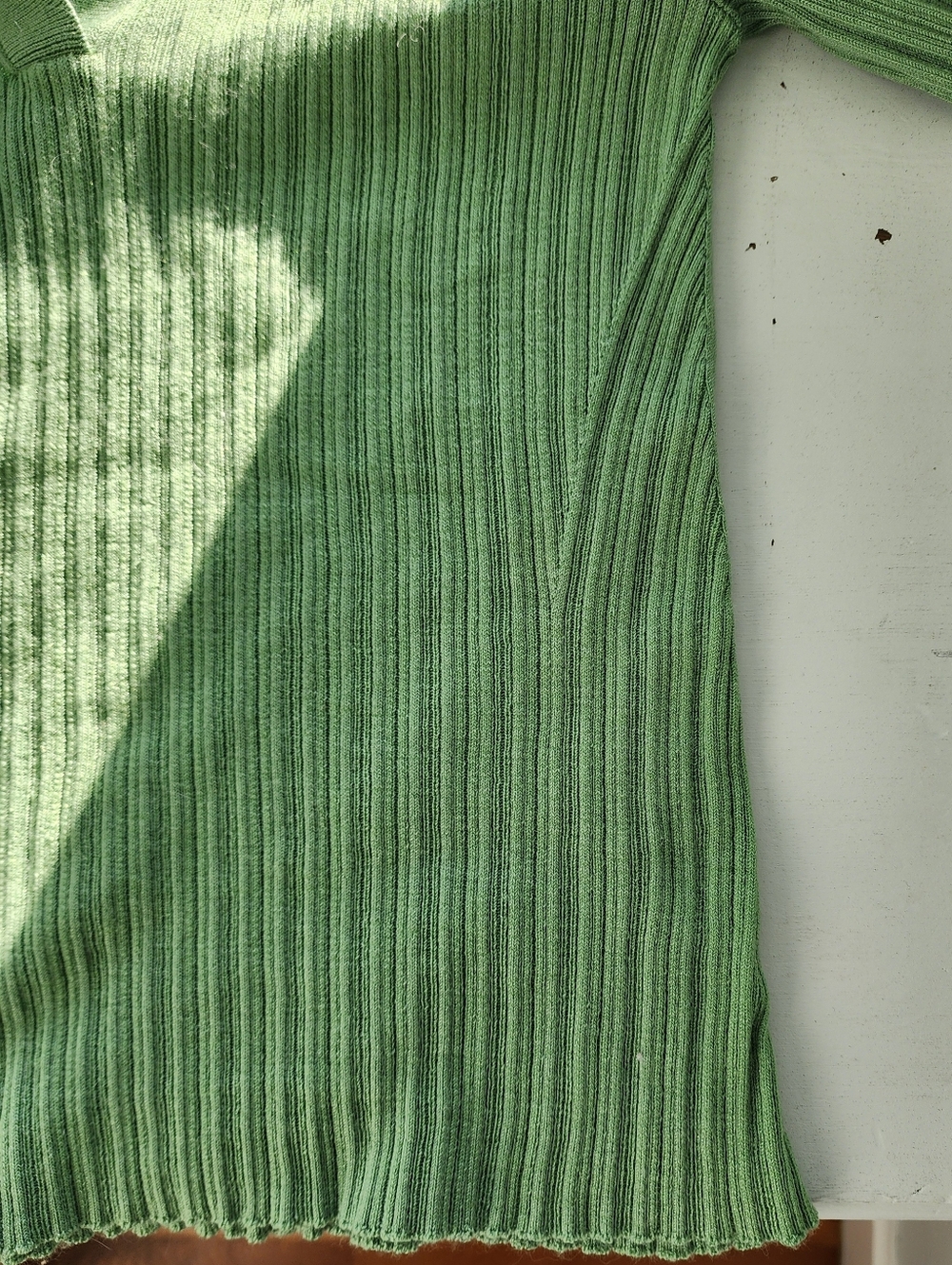 Wool Ribbed Knit Long-Sleeve Collared Top - Picture 4 of 9